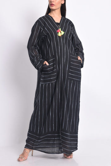 عباية سوداء