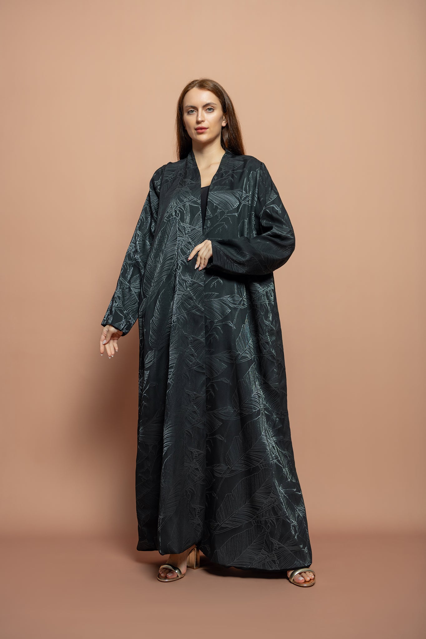 ELEGANT ABAYA