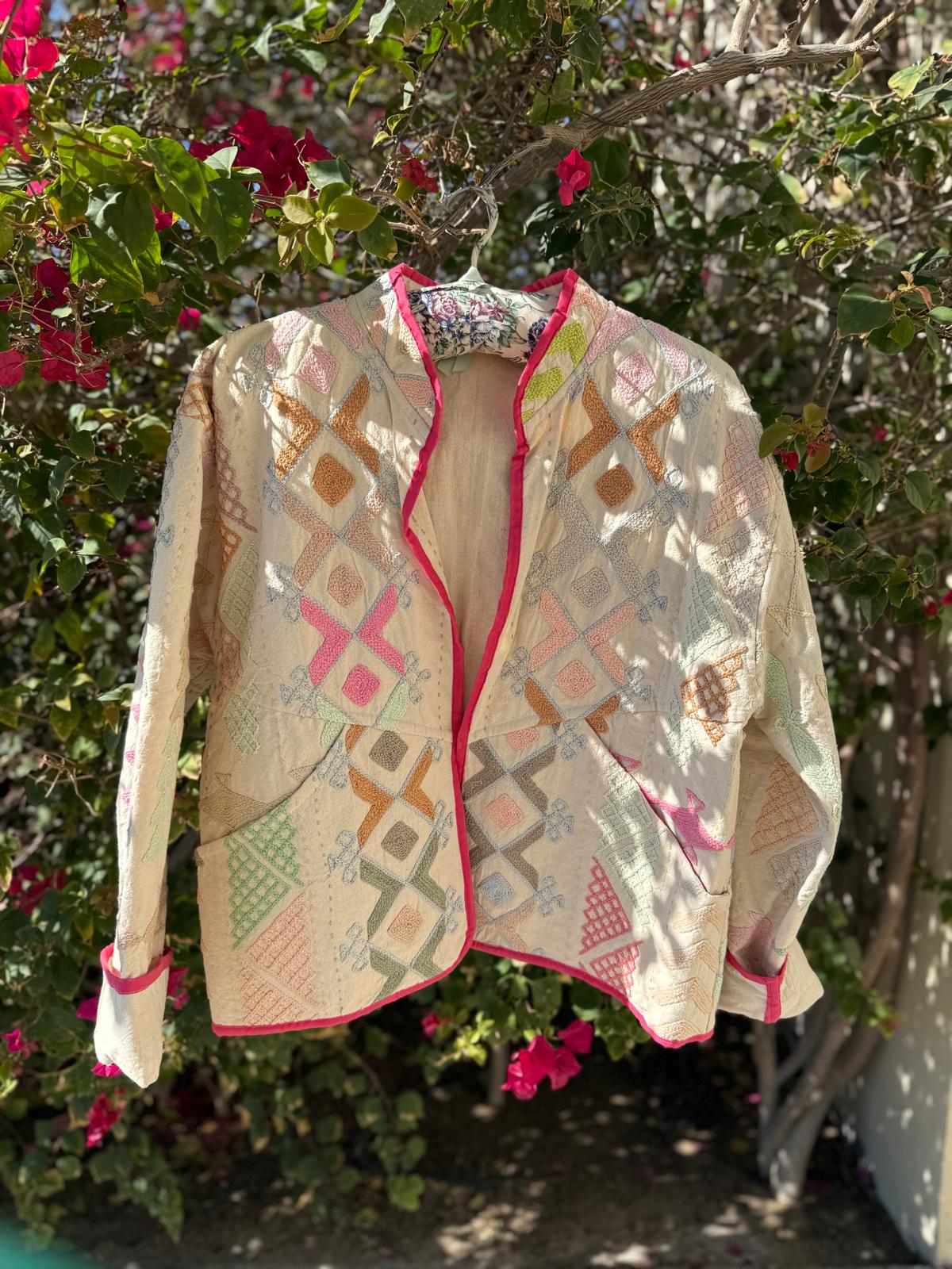 ELEGANT JACKET