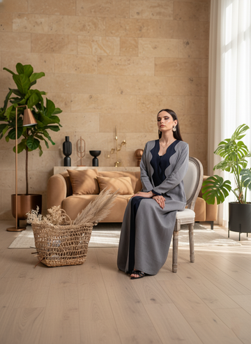 عباية سوداء