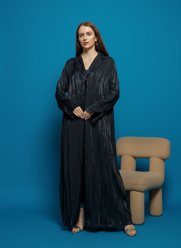 عباية سوداء